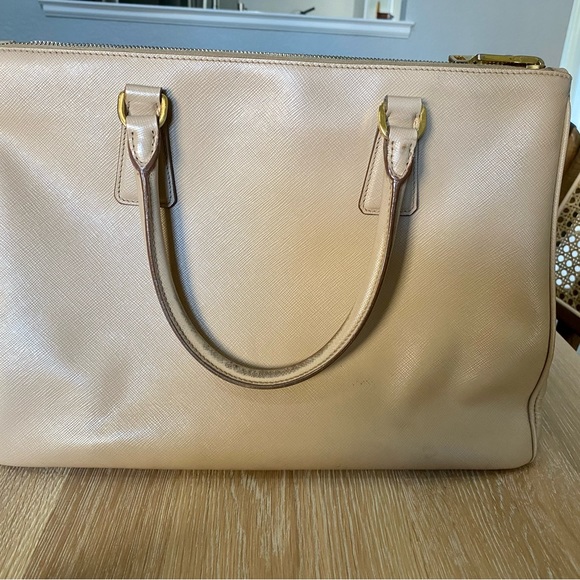 Prada Galleria Double Zip Saffiano Leather - Picture 8 of 13